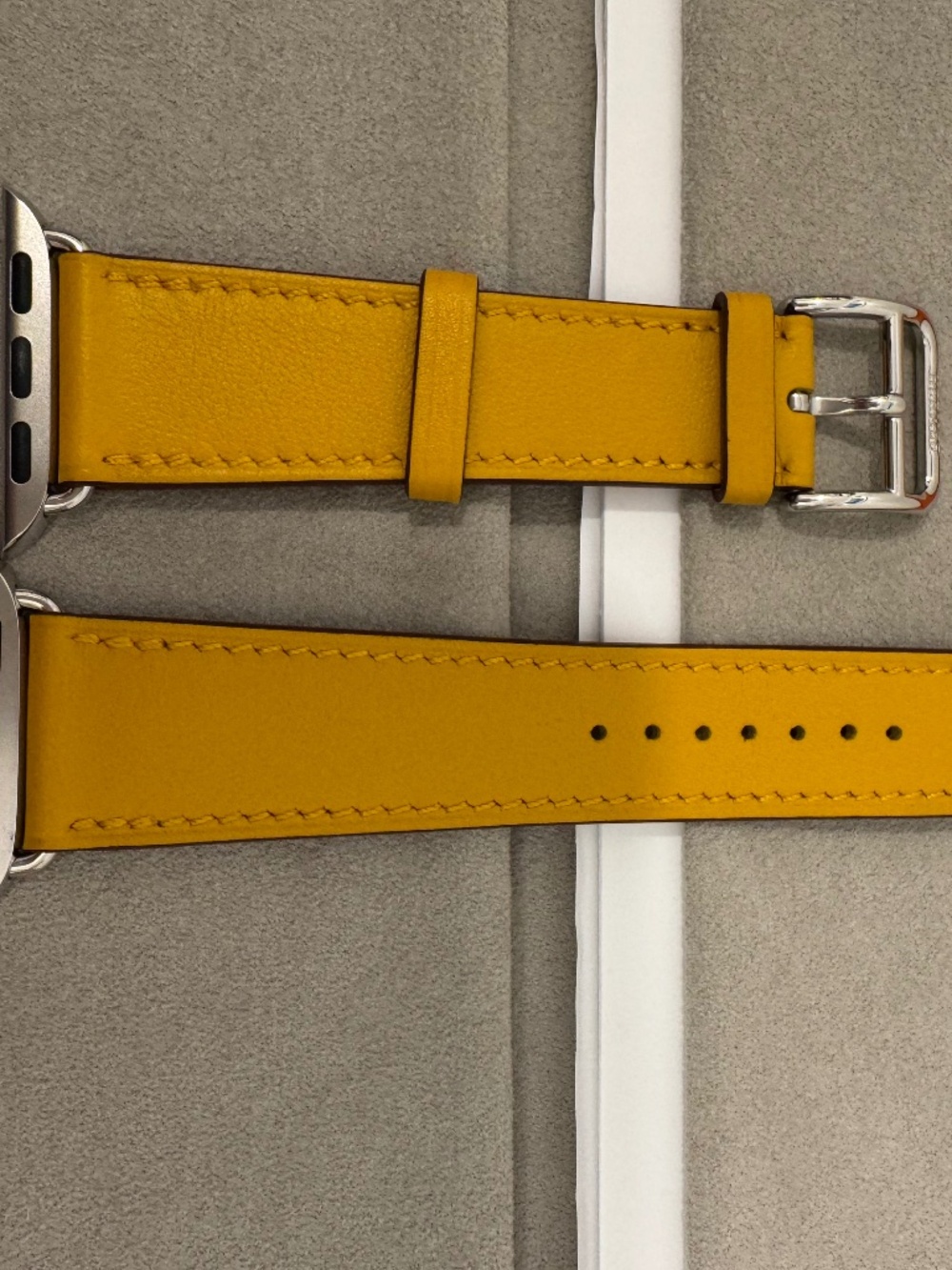 Brand New & Authentic Hermès Apple Watch Band 40mm – Jaune Ambre